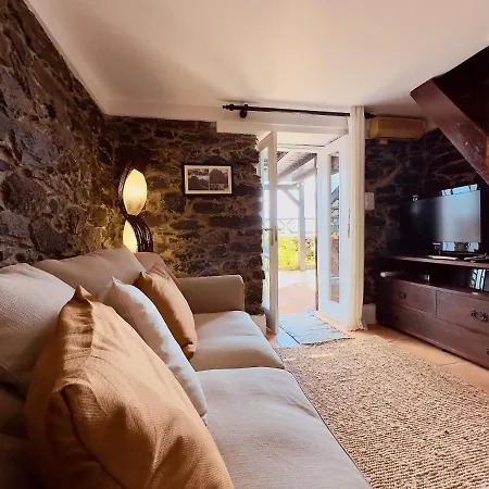 Дом отдыха Typical House -madeira Group