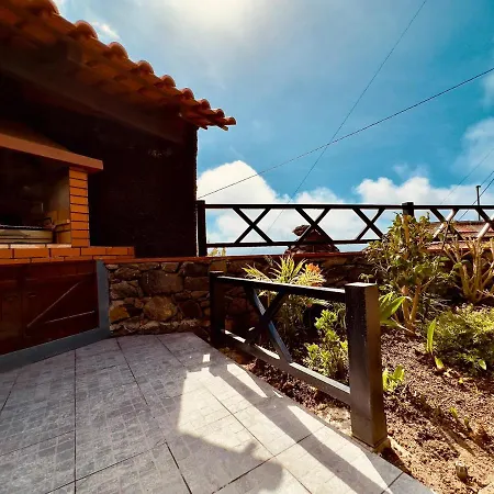 Typical House -madeira Group Calheta (Madeira)