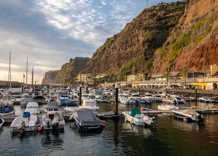 Typical House -madeira Group