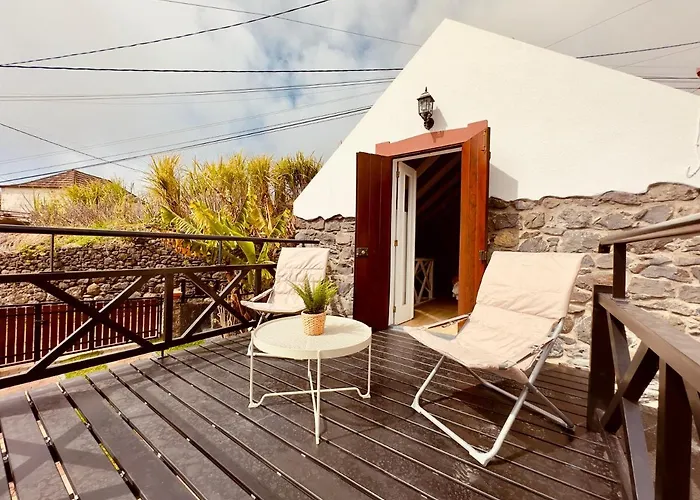 Typical House -madeira Group Tatil Evi